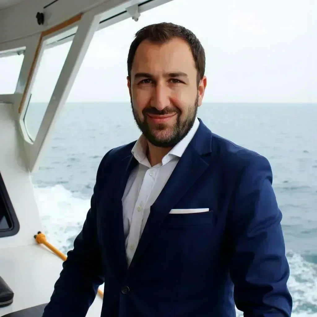 George, Founder of Happierleads